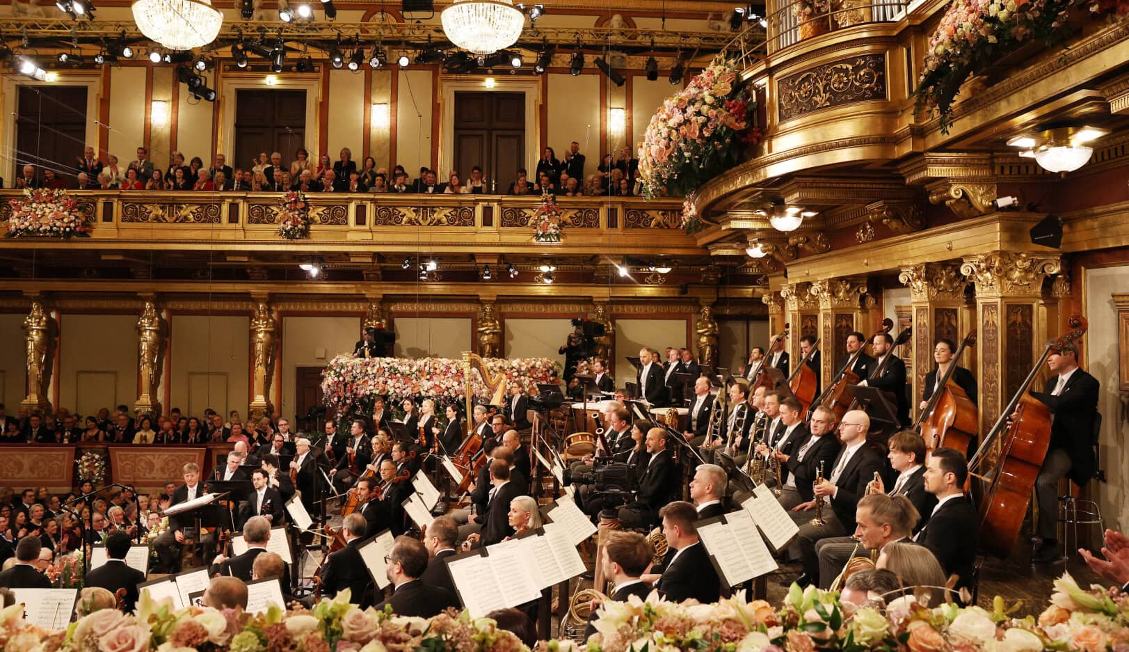 The Vienna Philharmonic - Hung Cheong
