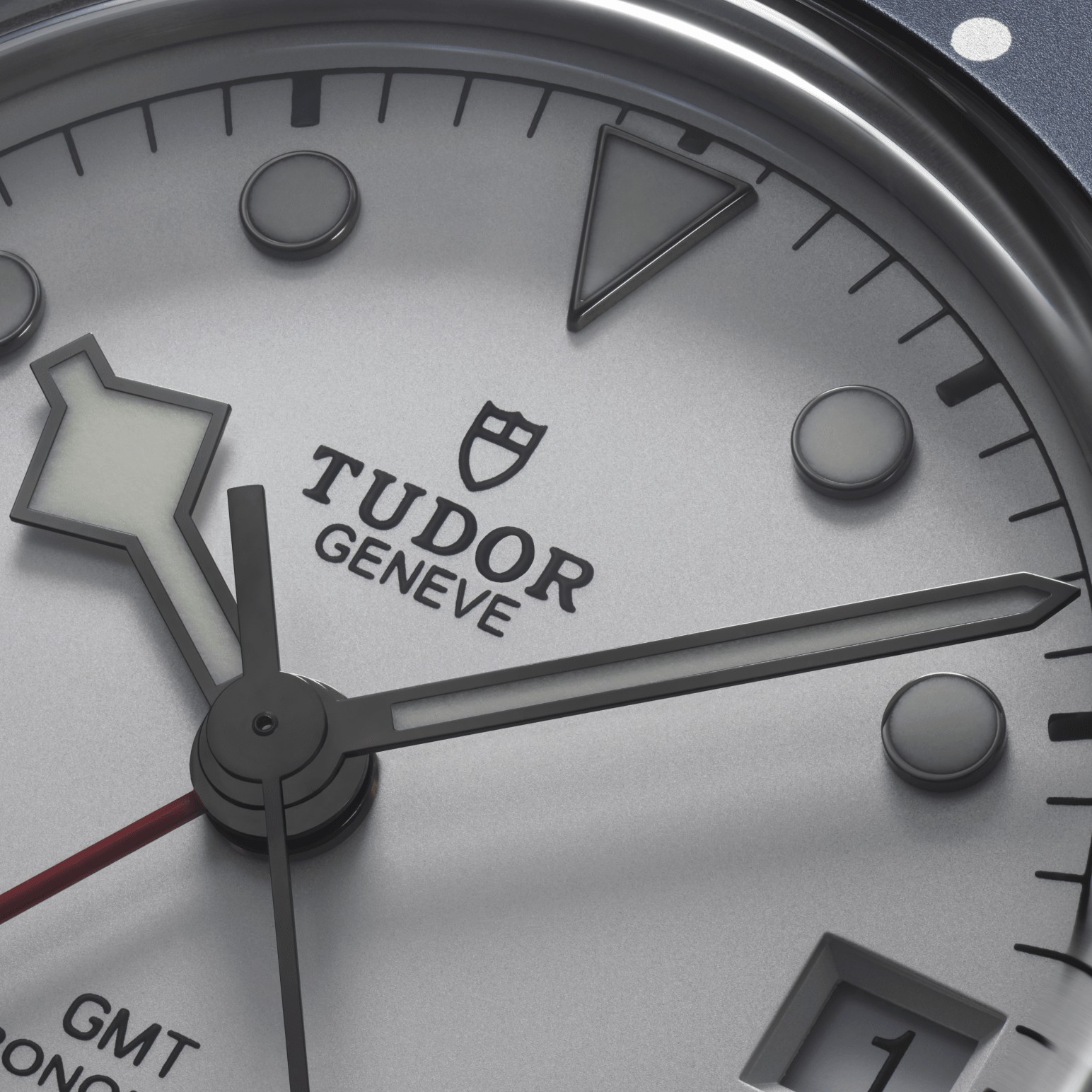 TUDOR Black Bay GMT M79830RB-0010 - Image 3